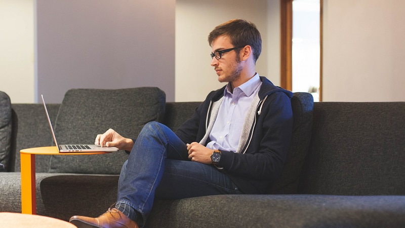 Comment aménager l’entrée de son entreprise, de ses bureaux ?