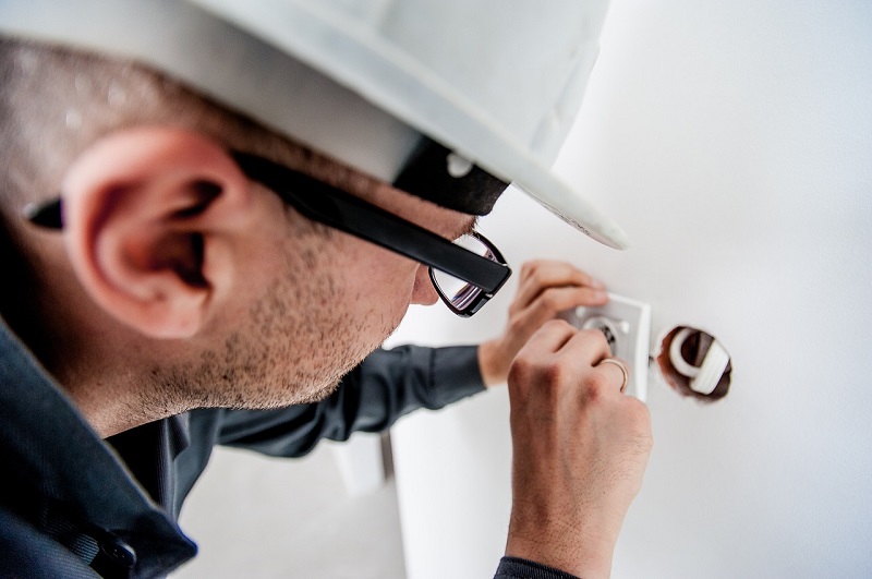 Quelle est la meilleure structure juridique pour un électricien ?