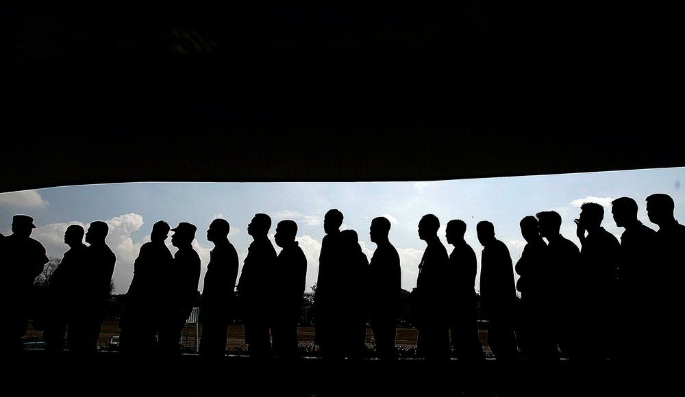 Le poteau de guidage pour la gestion des files d'attente
