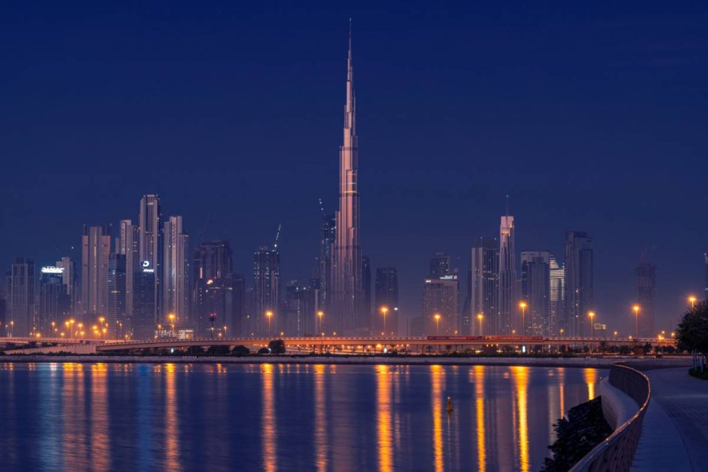 Créer sa société en zone franche à Dubaï