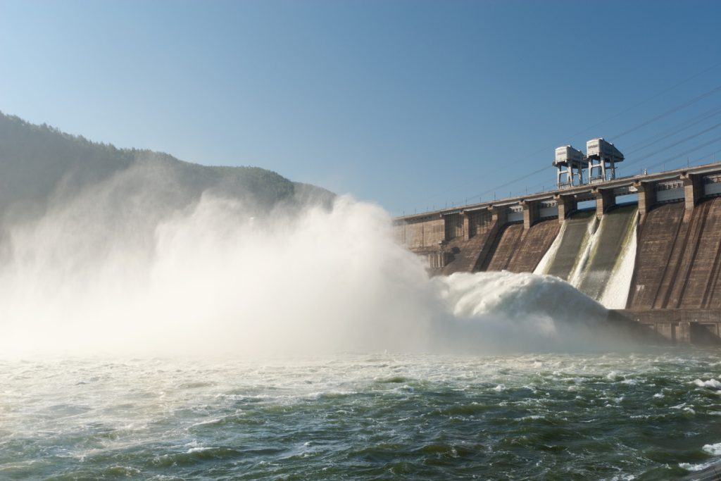 Activité industrielle : ce qu'il faut savoir pour installer une turbine hydroélectrique pour rivière