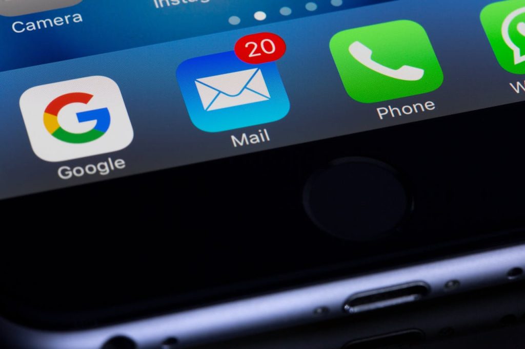 Ouvrir ma boîte mail : se connecter, ouvrir et lire ses mails